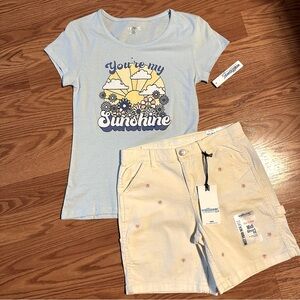 NWT Set Wallflower Girl Blue Graphic Tee and Cream Embroidered Shorts size 16
